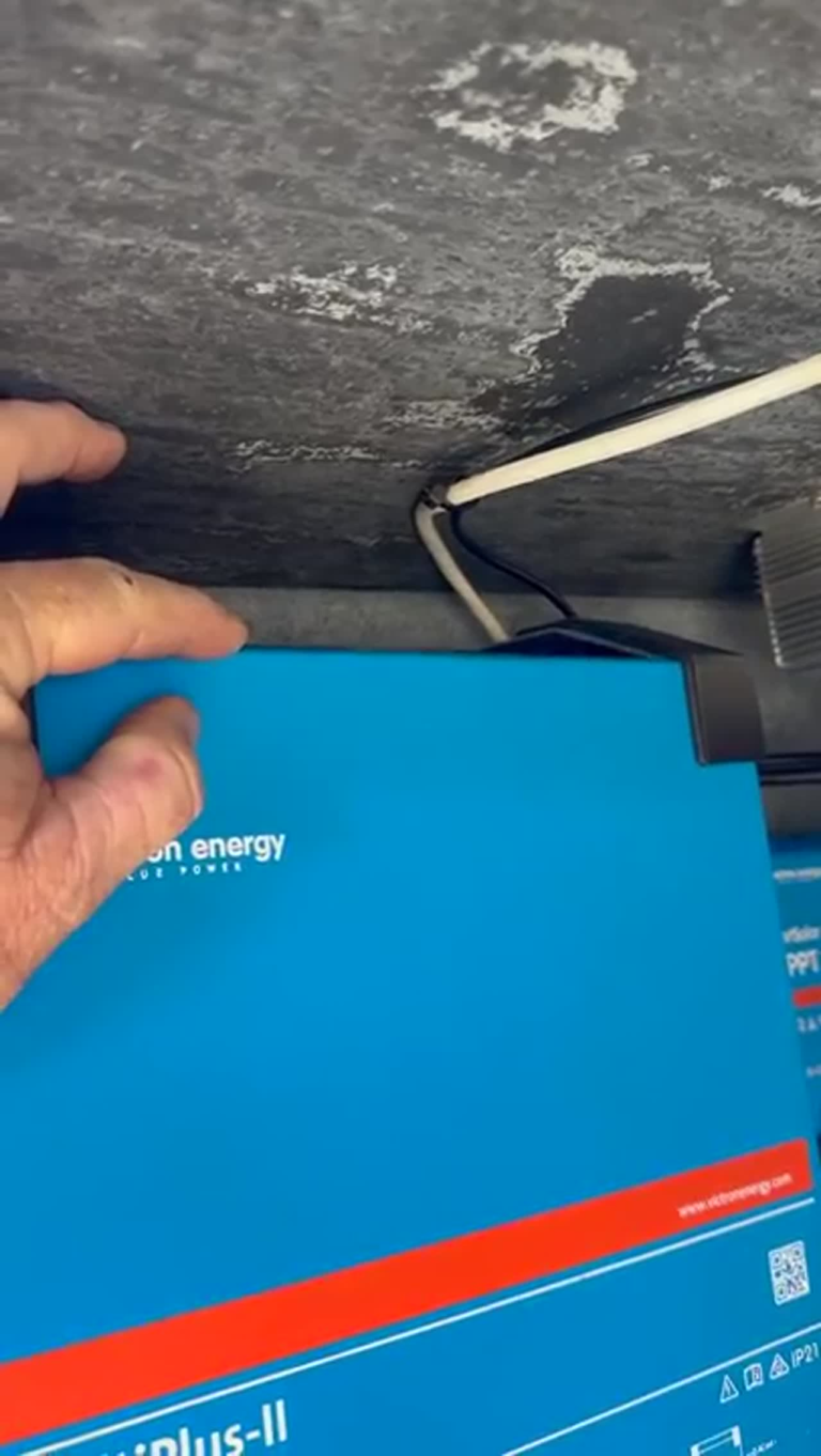 Installing Victron inverter